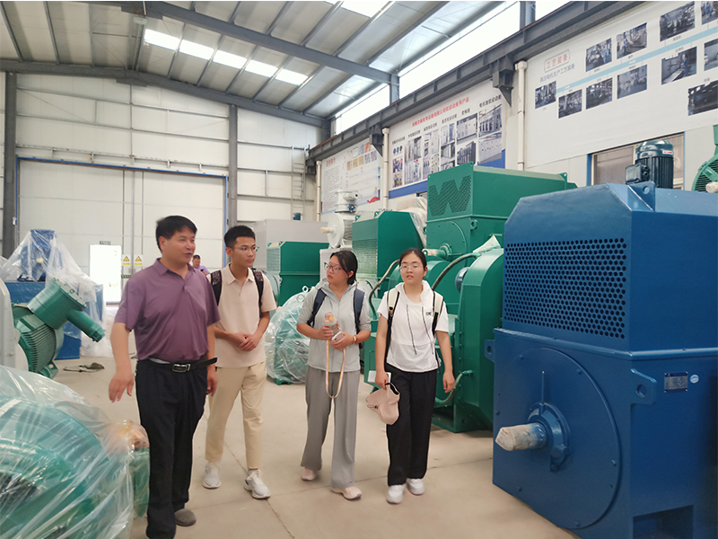 ��ʦ���ѧ������˾����