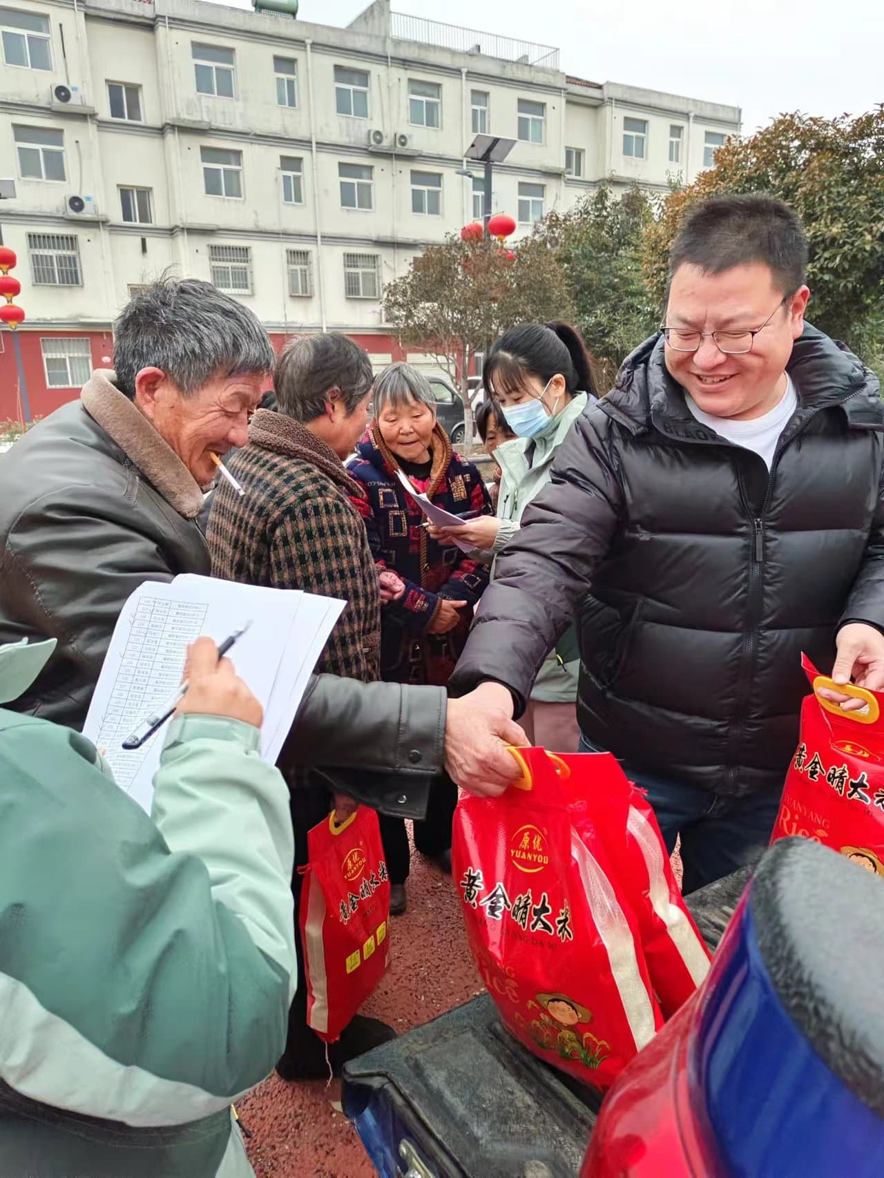 �ذ�����������һֱ���ж���2023��ũ�����¶�ʮ����������������� �����ڸ���